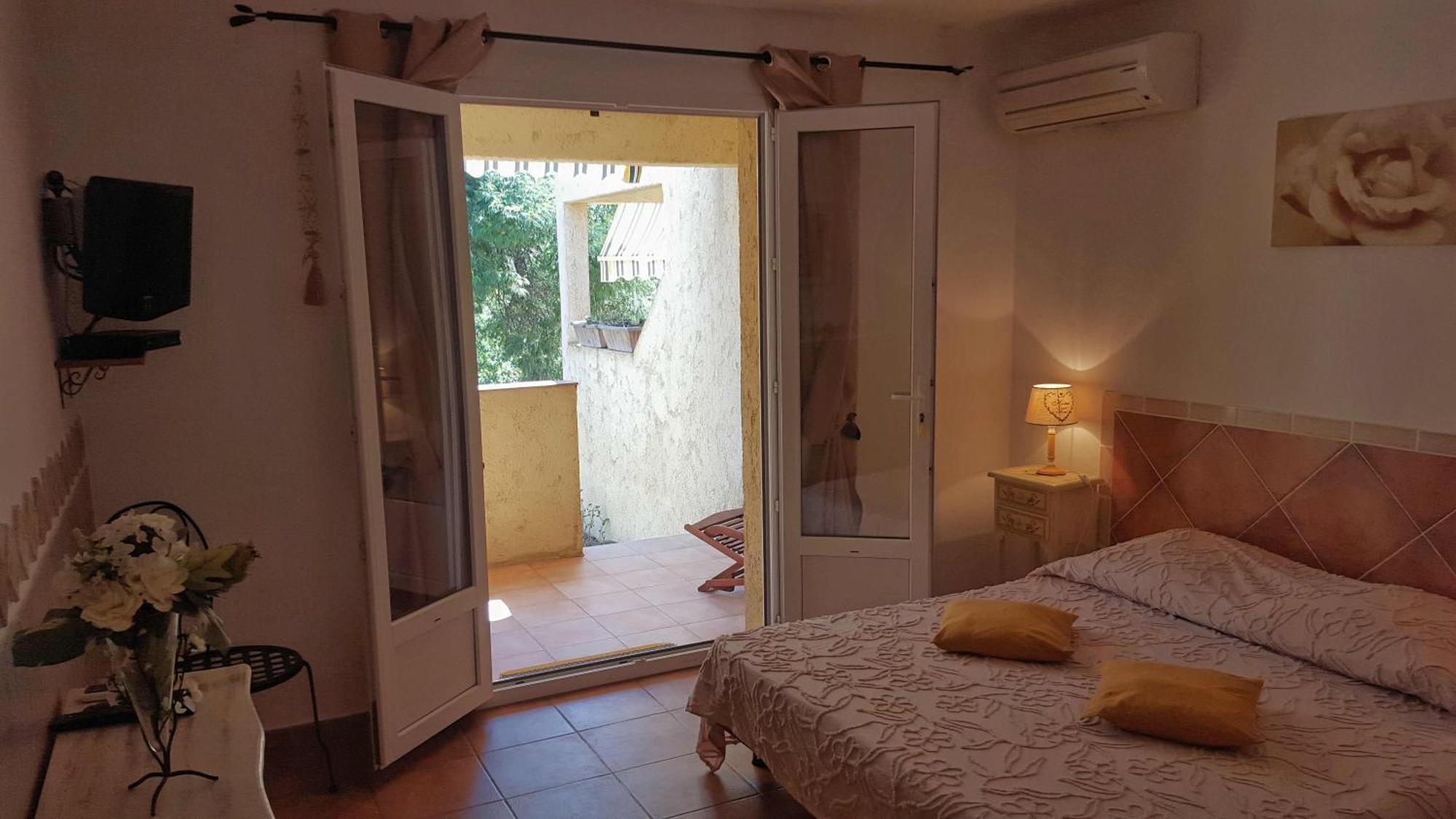 بورتو فيكشْيو Locations Residence Rocca Rossa Palombaggia Classees 3 Etoiles المظهر الخارجي الصورة